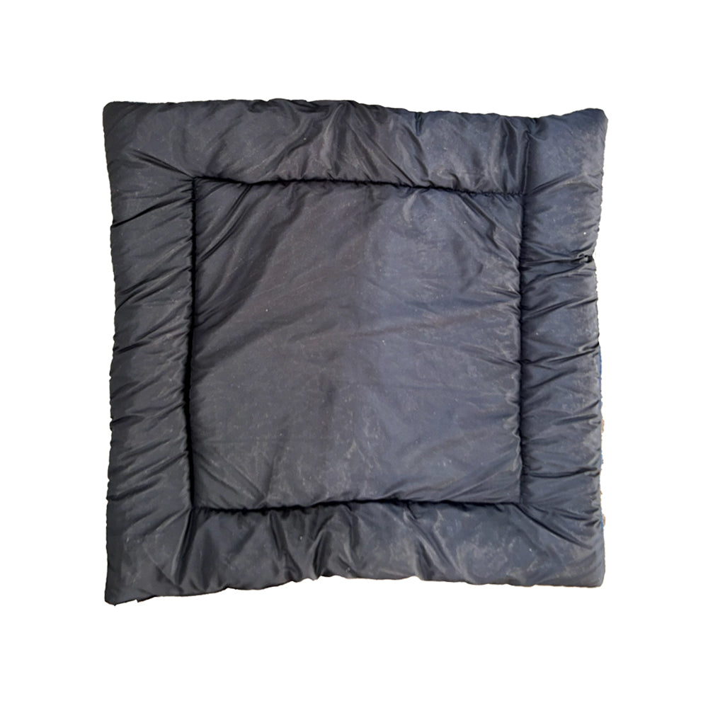 Tapete Caminha Pet Soft Acolchoado com Patinhas - Azul e Bege (Médio)